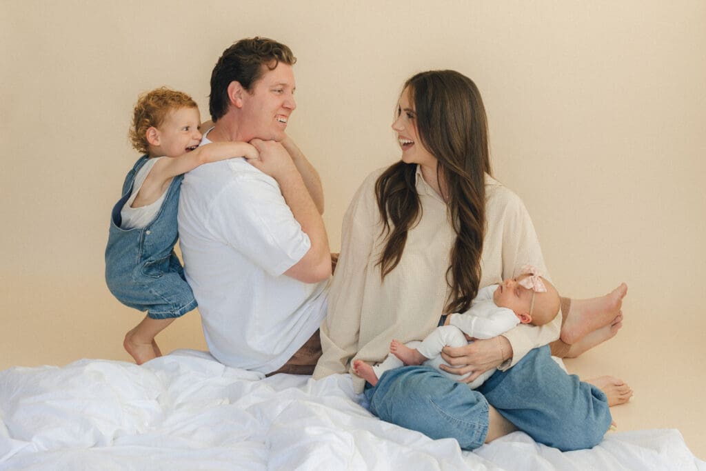 Candid family session outfit inspiration for authentic and stress-free family photos